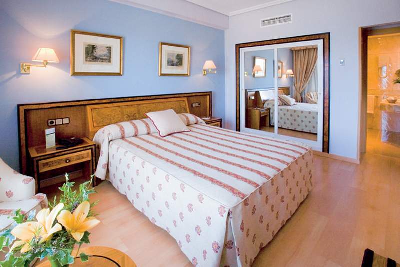 Ohtels Gran Hotel Almería Zimmer foto